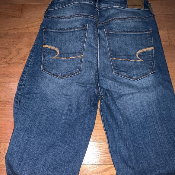 AE jeans, size 6(: - Picture 3 of 6